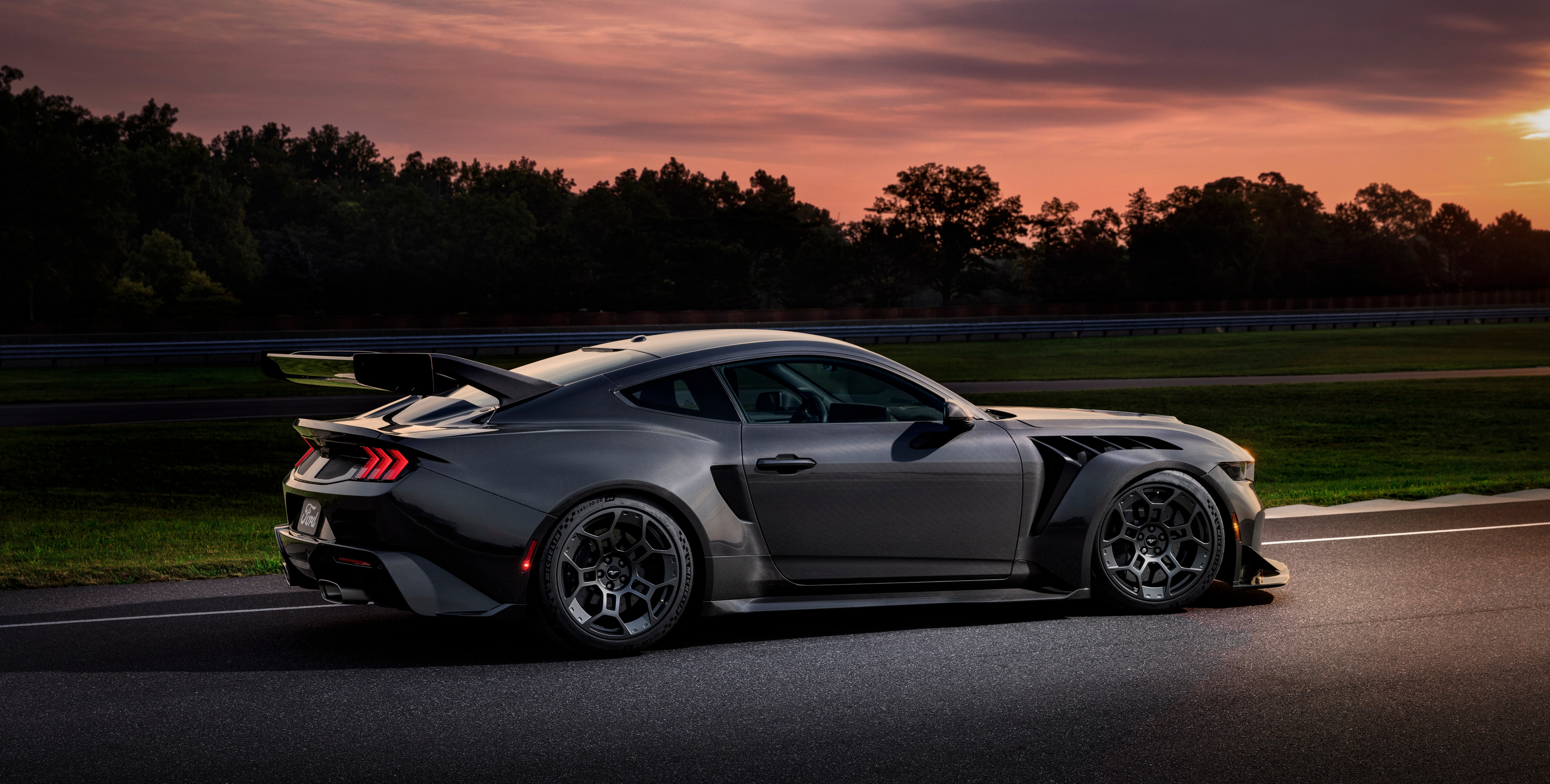 The Mustang GTD Liquid Carbon skips a trip to the paint booth to amp up aerodynamic, race-derived style while sacrificing none of the extreme on-track performance.